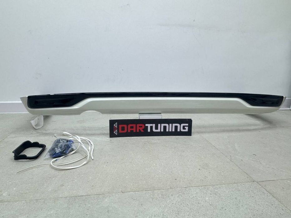 Губа задняя Toyota Land Cruiser 200