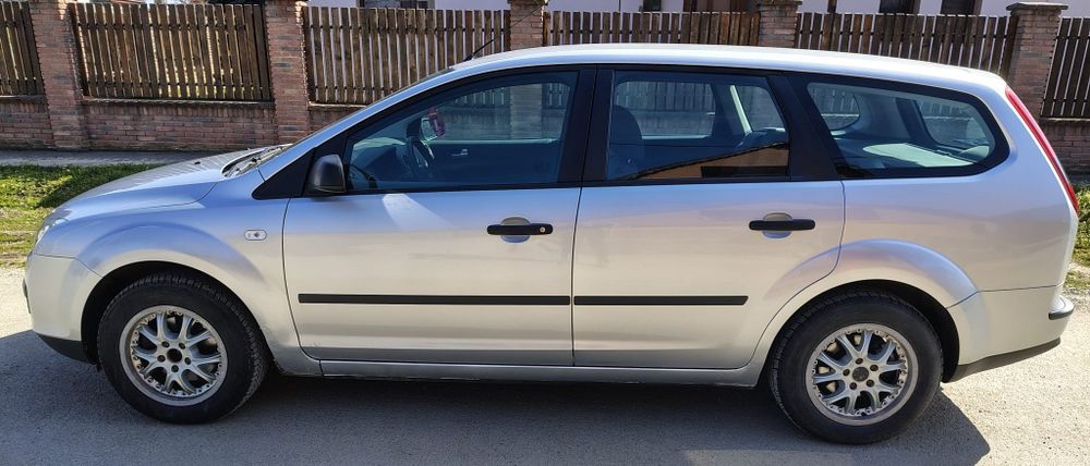 Ford Focus 1.4 benzina euro 4 inmatr Ro