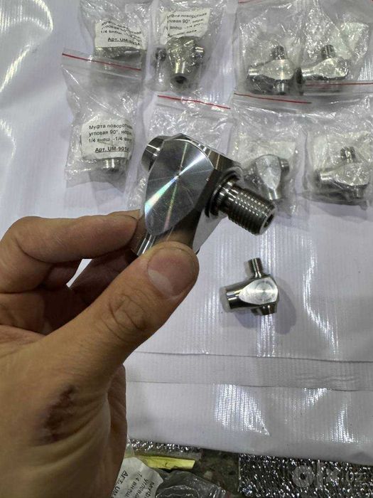 Первые руки Поворотные механизмы муфта для пворотных консолей самомоек