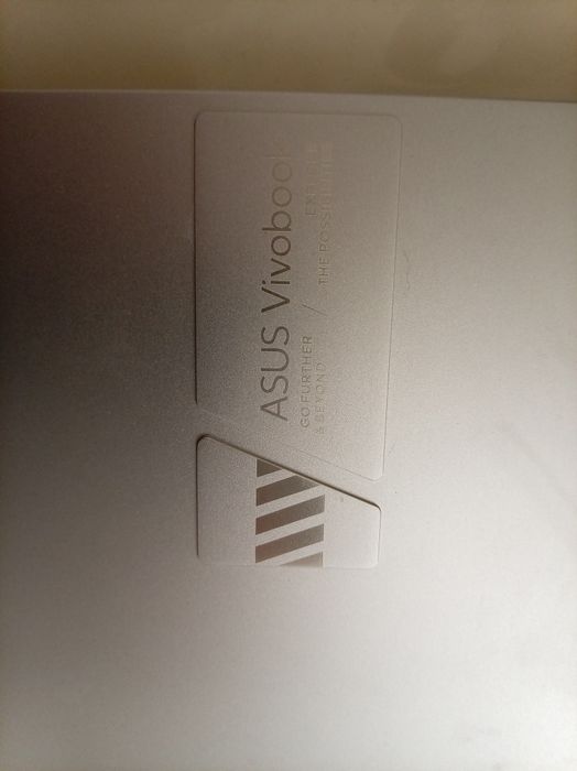 Asus Vivo Book Core i7