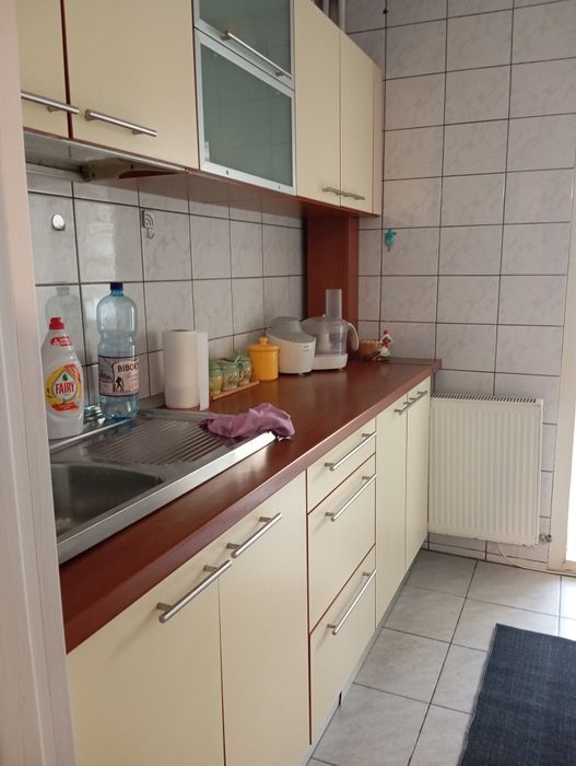 Închiriez apartament 3 camere Obcini Suceava