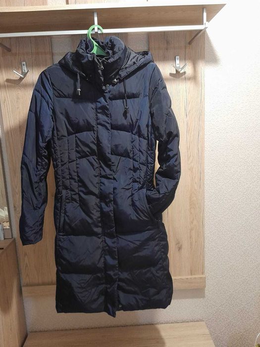 Продам пуховик женский