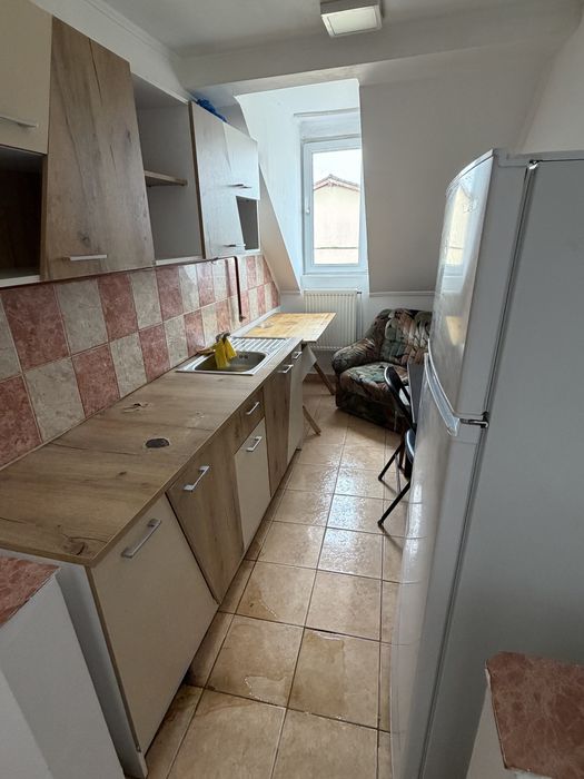 Proprietar inchiriez apartament 2 camere