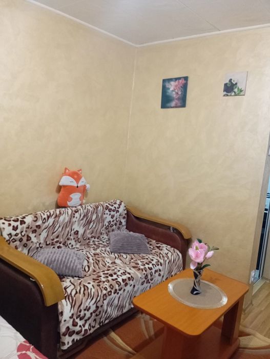 Închiriez garsonieră Nicolina 1