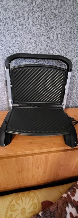 Грил за печене taurus