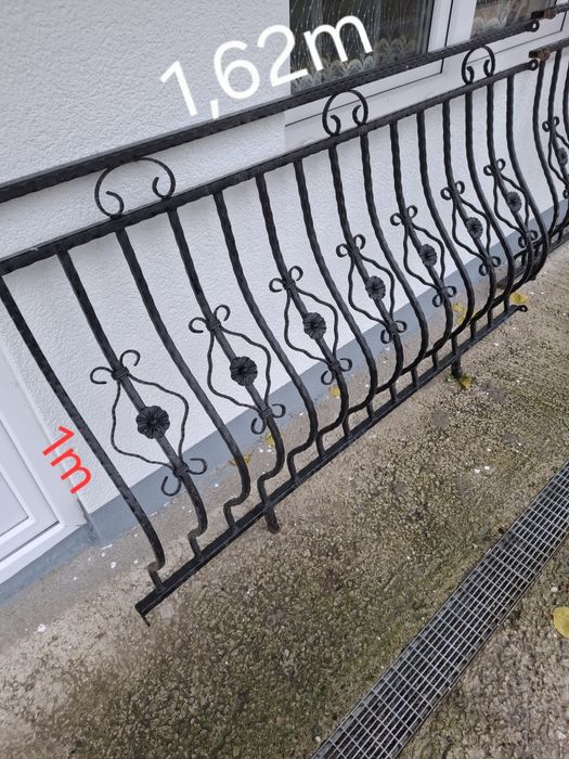 Vând balustradă de balcon folosita (preț pe bucată)