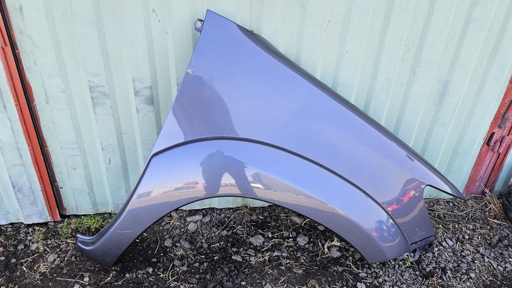 Aripa dreapta fata cu overfender Toyota Hilux 2006-2012