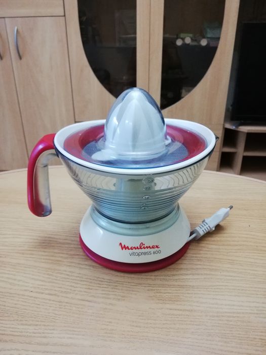 Соковыжималка MouLinex