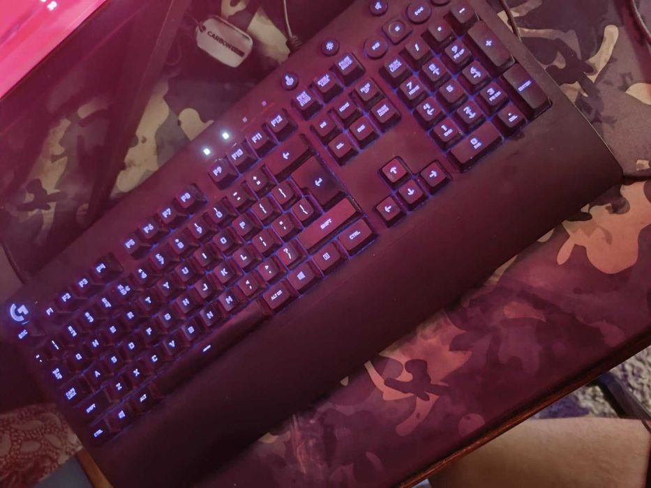 Gaming клавиатура Logitech G213 Prodigy RGB.