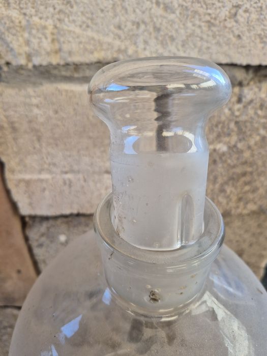 Продам бутыль на 10л.