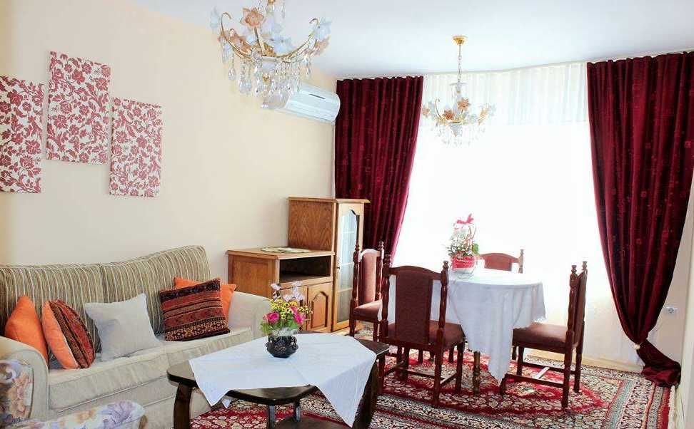 Дава се под наем Двустаен апартамент в Бургас, Възраждане - 80 кв.м за 200 € - Снимка #12