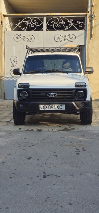 Niva urban 4 ta eshuli