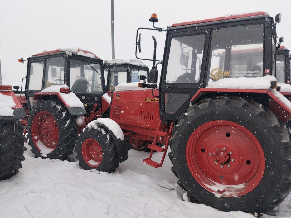 Трактора МТЗ и YTO
