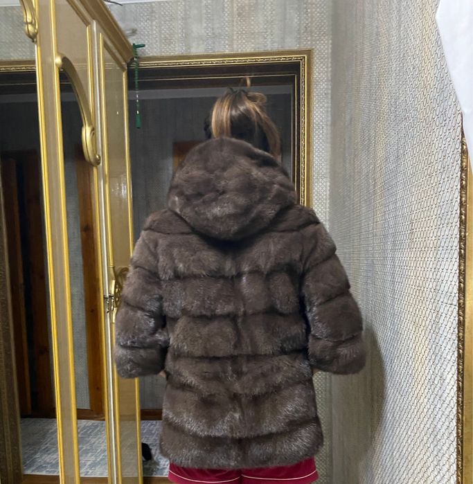Продам норковую шубу