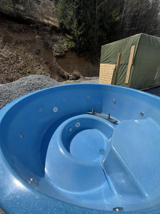 Ciubar Jacuzzi 220 cm
