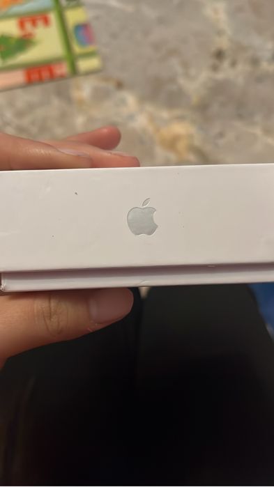 Продам наушники беспроводные