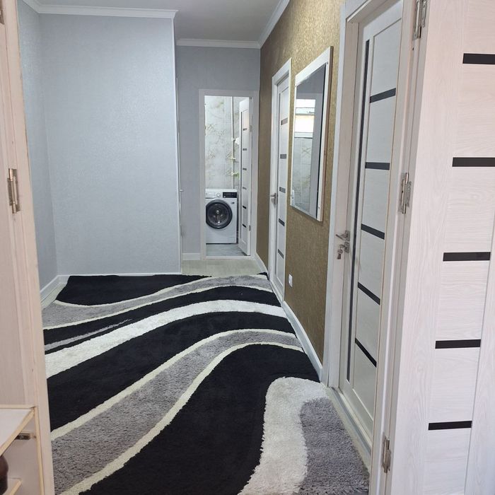 Ковёр 2*3 толстый чистый