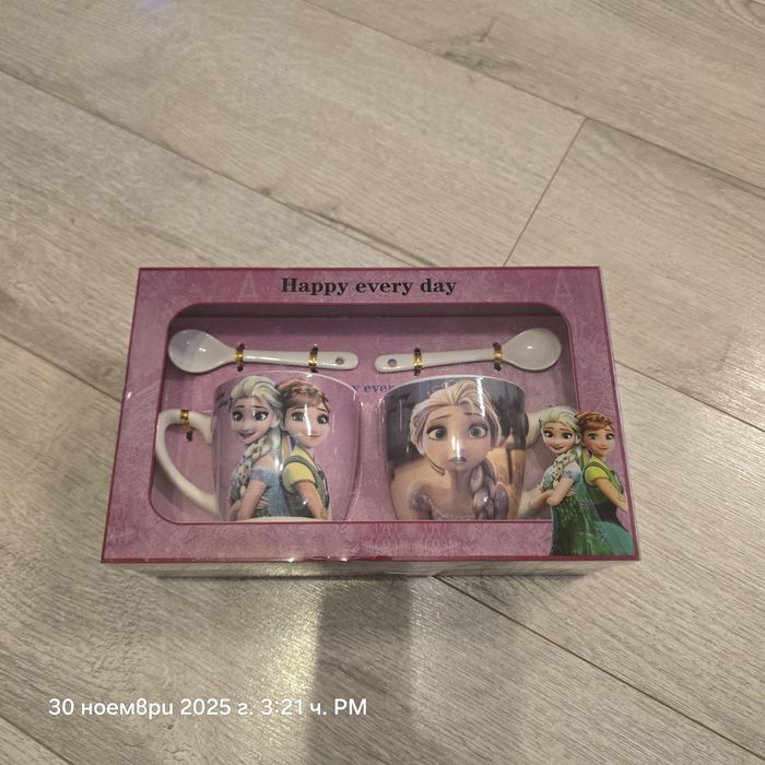 Чашки за чай Frozen /Disney/. 2 бр. в комплект.