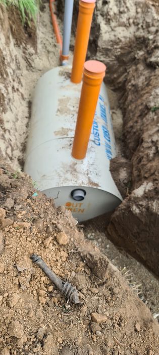 Fose Septice Tricamerale Cu Drenaj Si Montaj