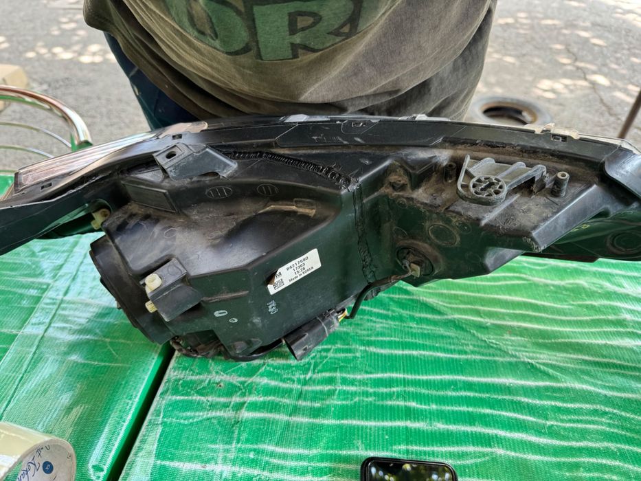 Передние фары Малибу 2