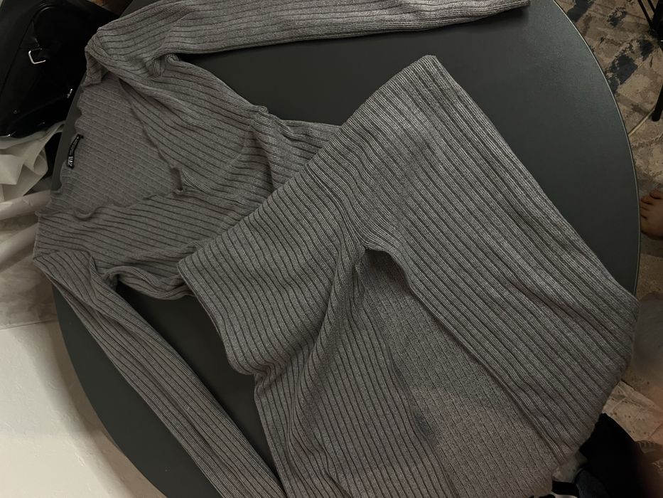 Платье розовое в обтяг