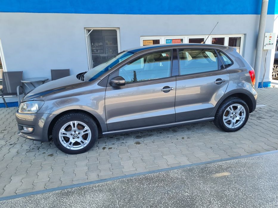 VOLKSWAGEN Polo 2010 — imagine 2
