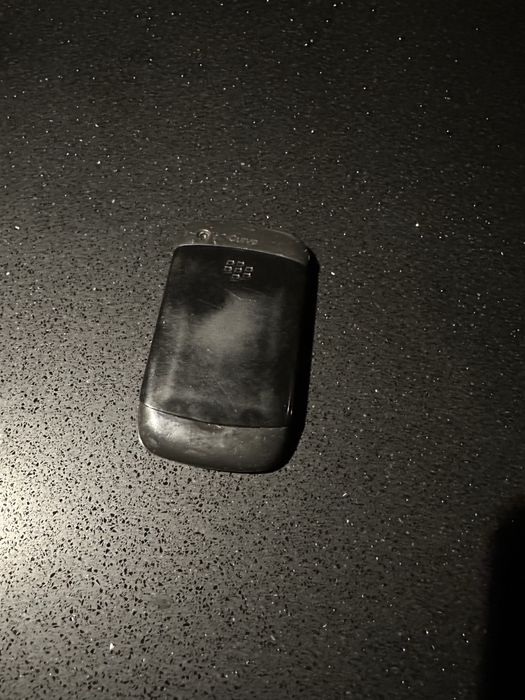 Vand telefon Blueberry Curve nefunctional