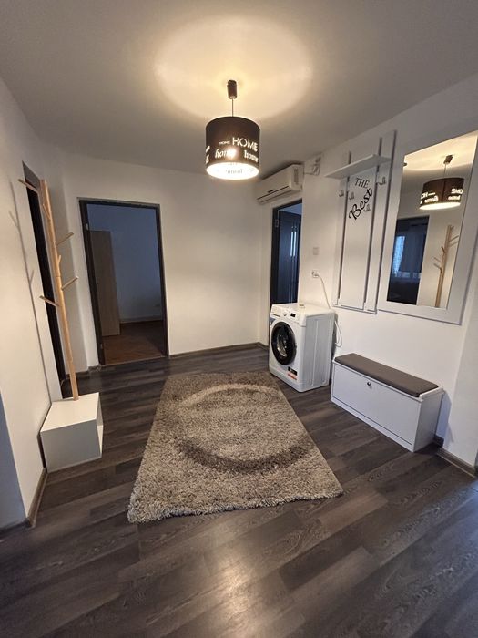 Inchiriez Apartament 1 Mai