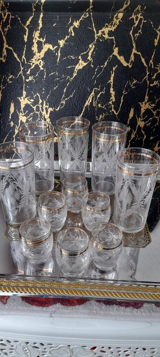 Продам рюмки хрустальные разную посуду