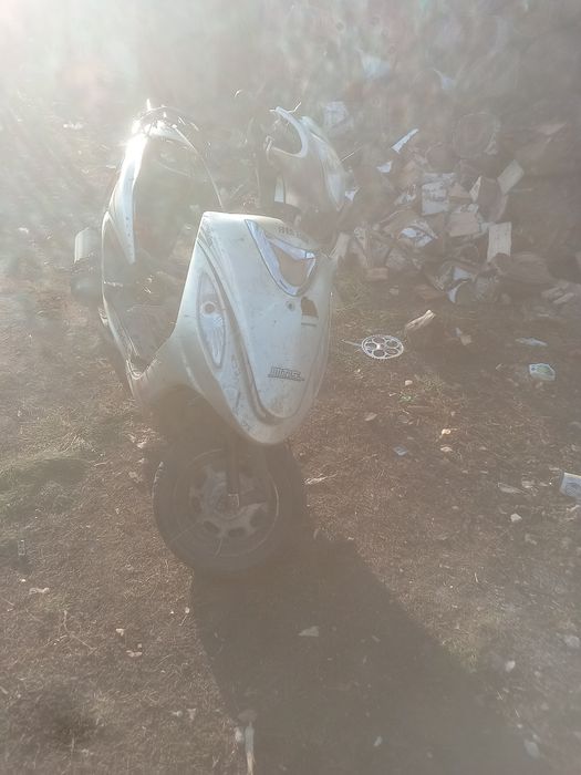 Продам скутер 4т