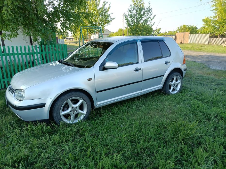 Продам машину Volkswagen Passat b4