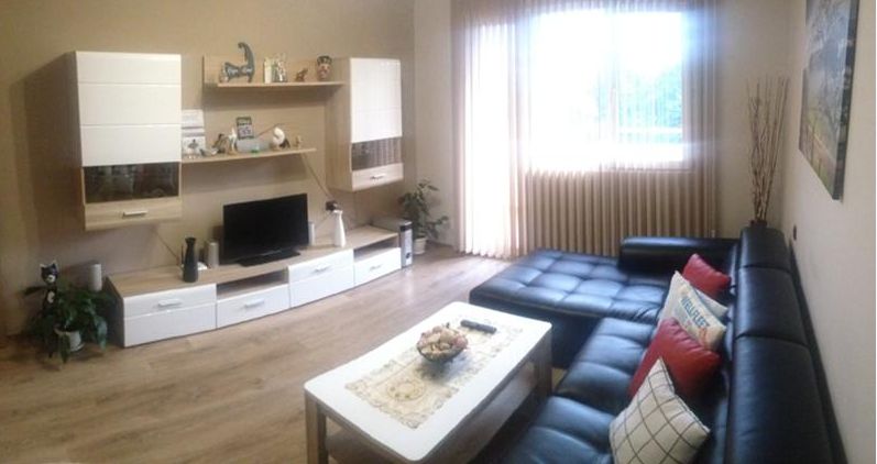 Тристаен апартамент в кв. Люлин 9