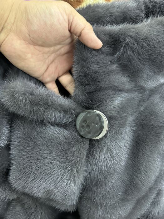 Продам норковую шубу