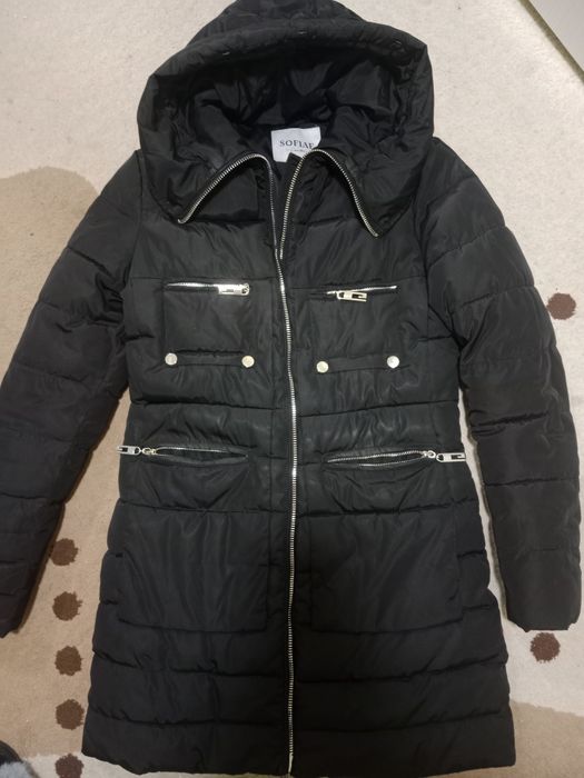 Зимняя черная куртка