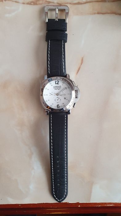 Часовник Panerai Luminor