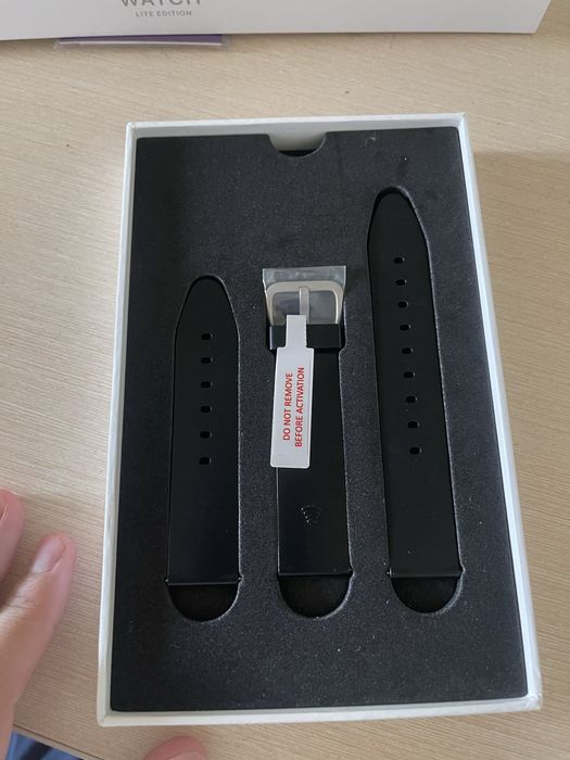 Продаю электронные часы Vyvo lite edition