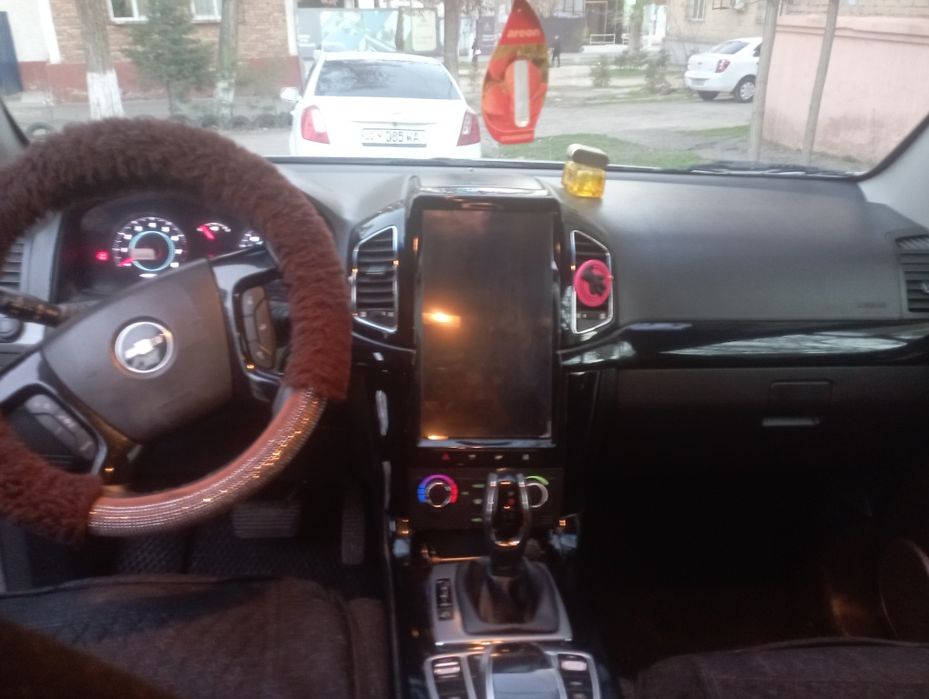 Captiva 4, 2009йил холати яхши автомат