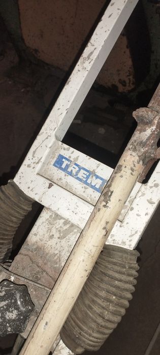 Продам затирочная машина Trimex