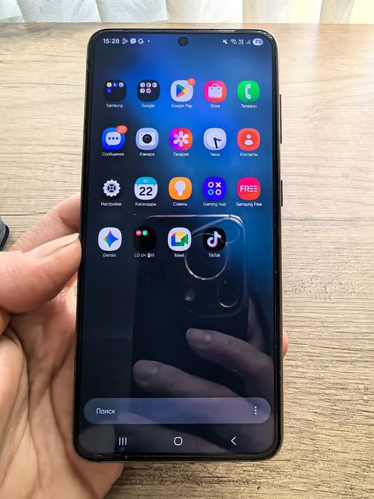Продам Samsung s21 память 256 GB