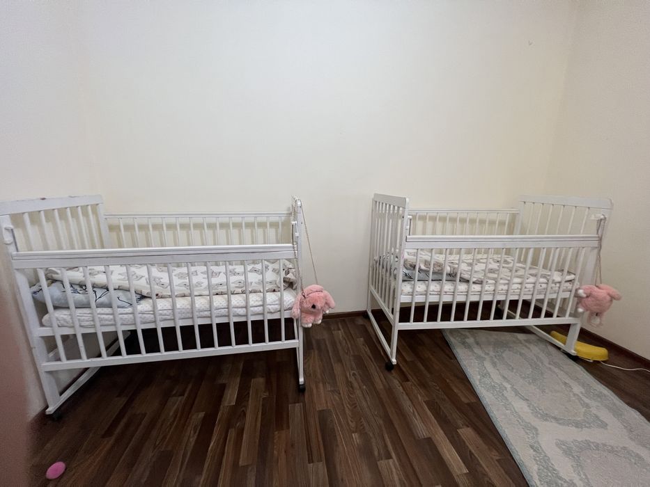 Продам кроватки детские