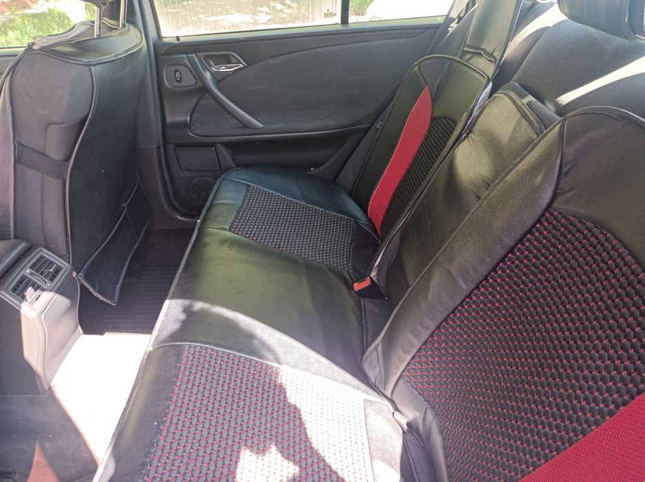 Срочно продам авто Мерседес Е280