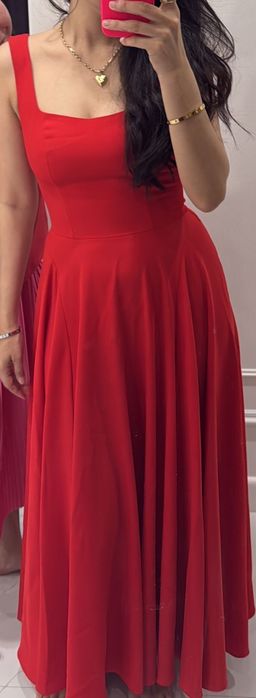 Продам шикарное платье