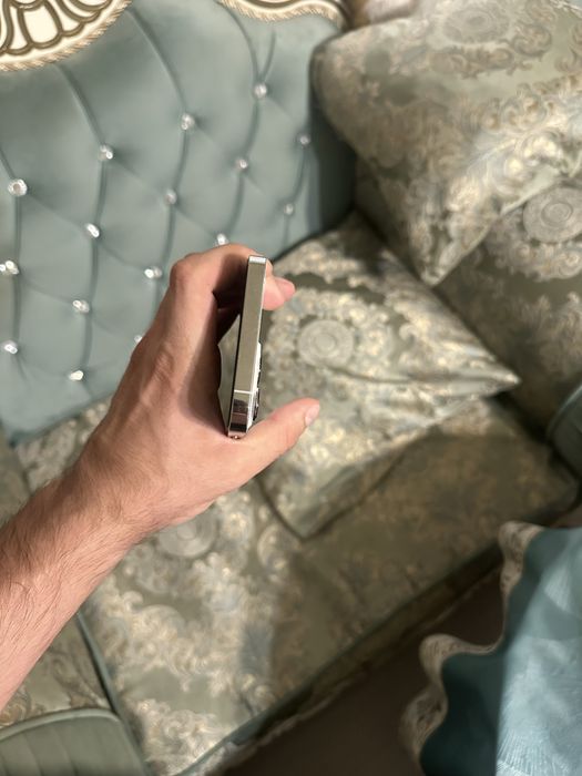 Продам Телефон Айфон 13 Pro Max 128Gb