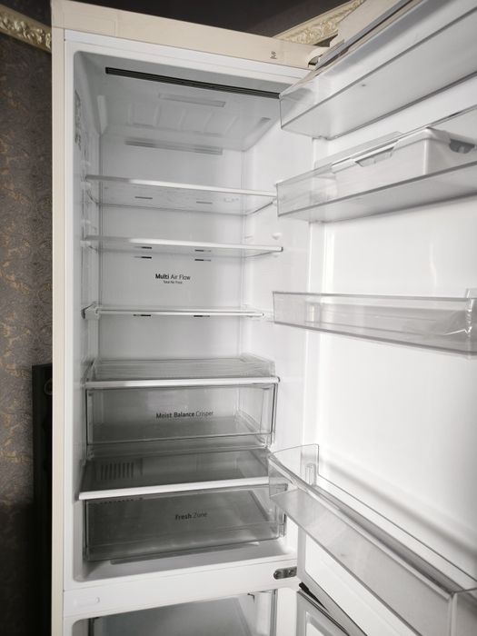 Срочно продам холодильник