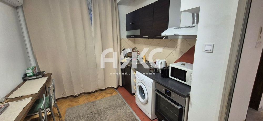 Тристаен обзаведен апартамент под наем в кв. Лозенец до МЕТРОСТАНЦИЯ