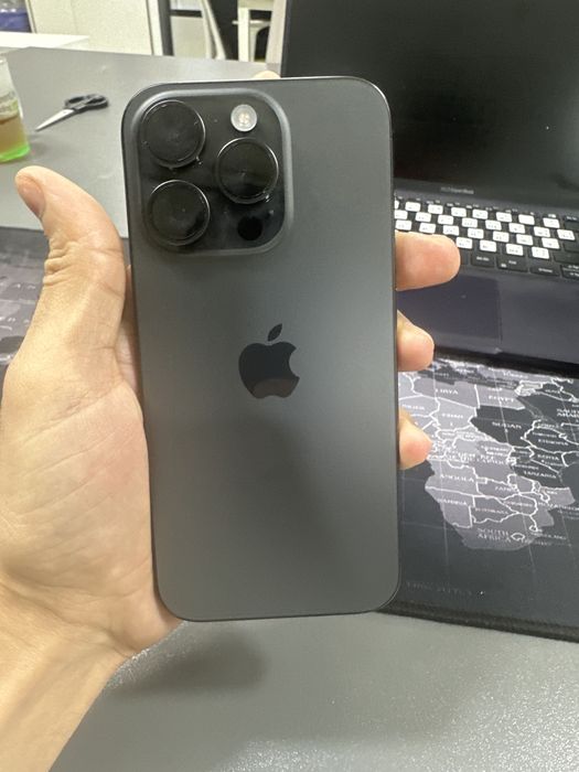 Iphone 15 pro 128 esim