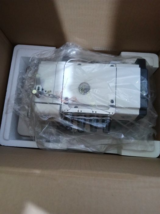 Jeksi tikuv mashinasi