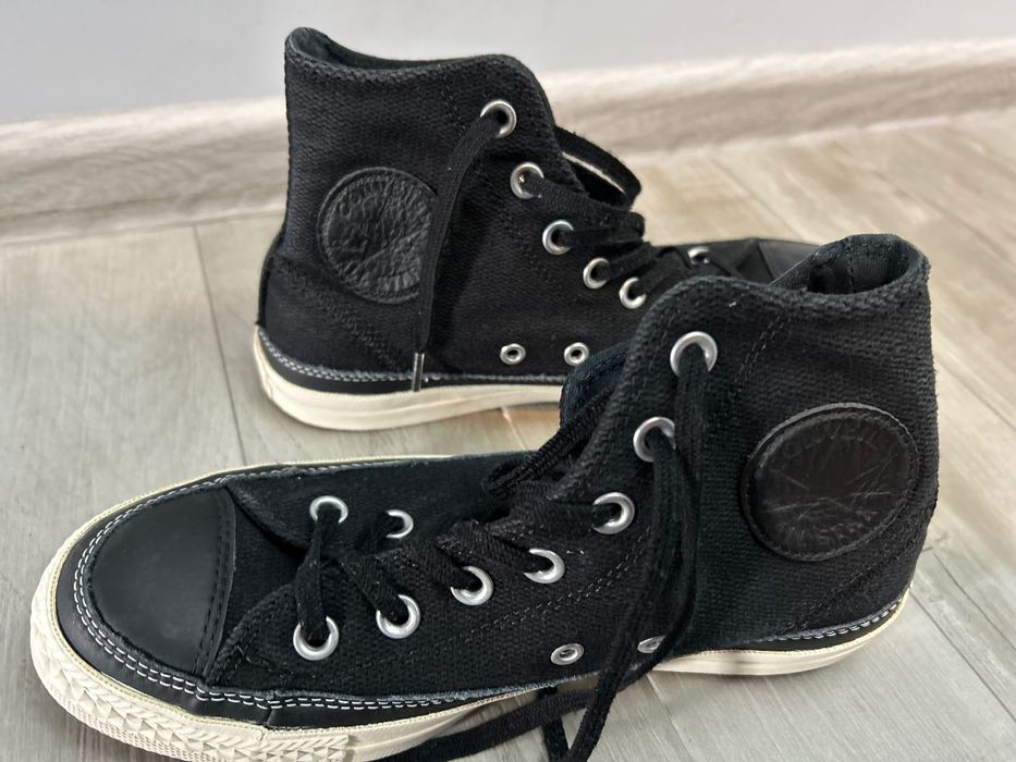 Дамски черни кецове Converse