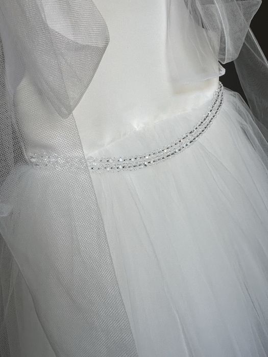 Приказна тюлена бяла рокля размер 1-2год