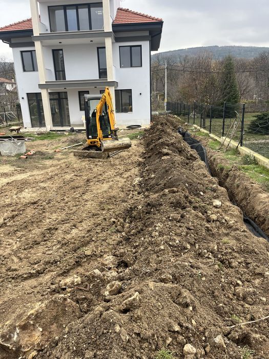 Услуги с /мини багер  /челен товарач /самосвал